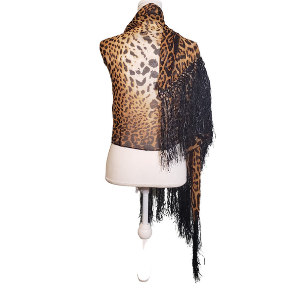 Yves Saint Laurent Cheetah Print Shawl with Fringe - Picture 4 of 6
